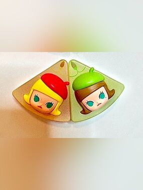 Rory and Sweet Bean Pop Beans From the Fruit Slice Series!